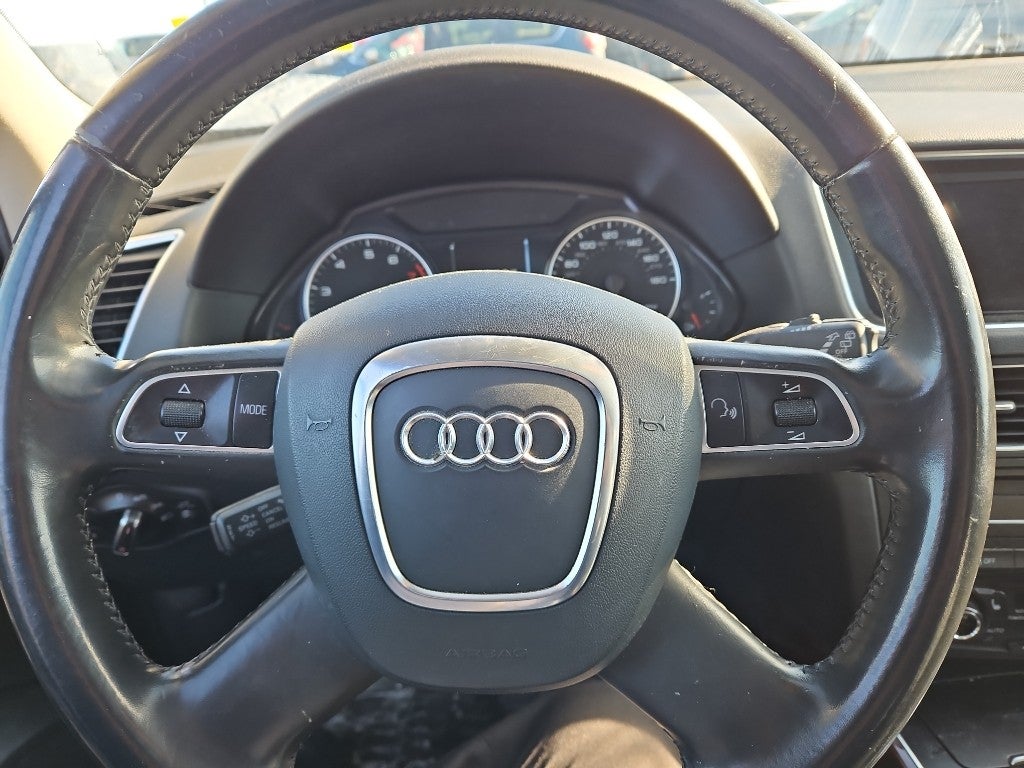 2011 Audi Q5 2.0T Premium Plus