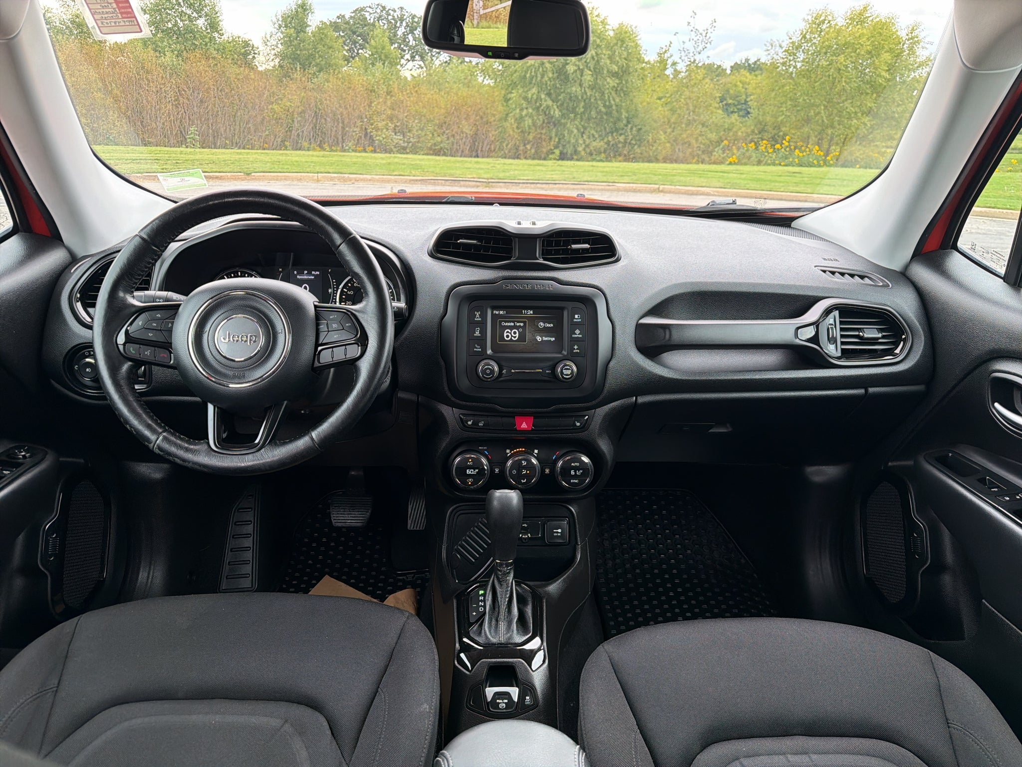 2017 Jeep Renegade Altitude
