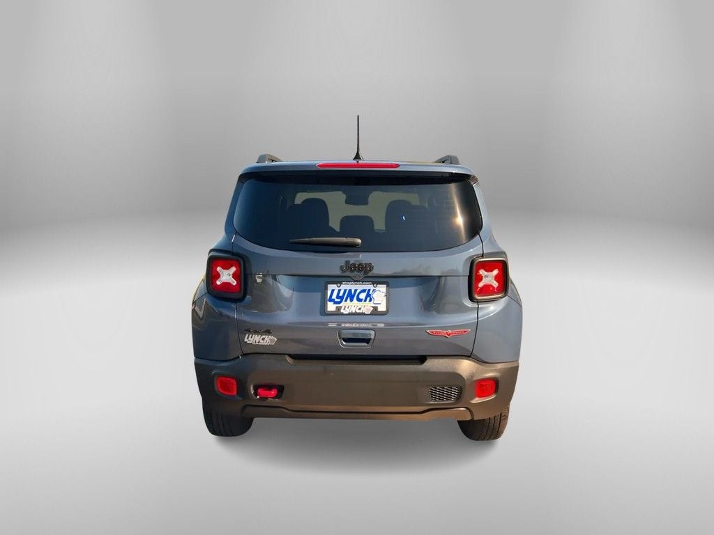 2023 Jeep Renegade Trailhawk