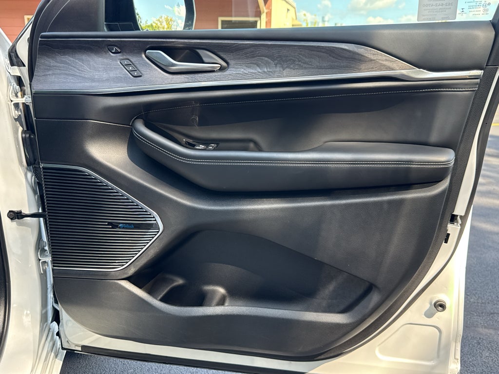 2023 Jeep Grand Cherokee Overland