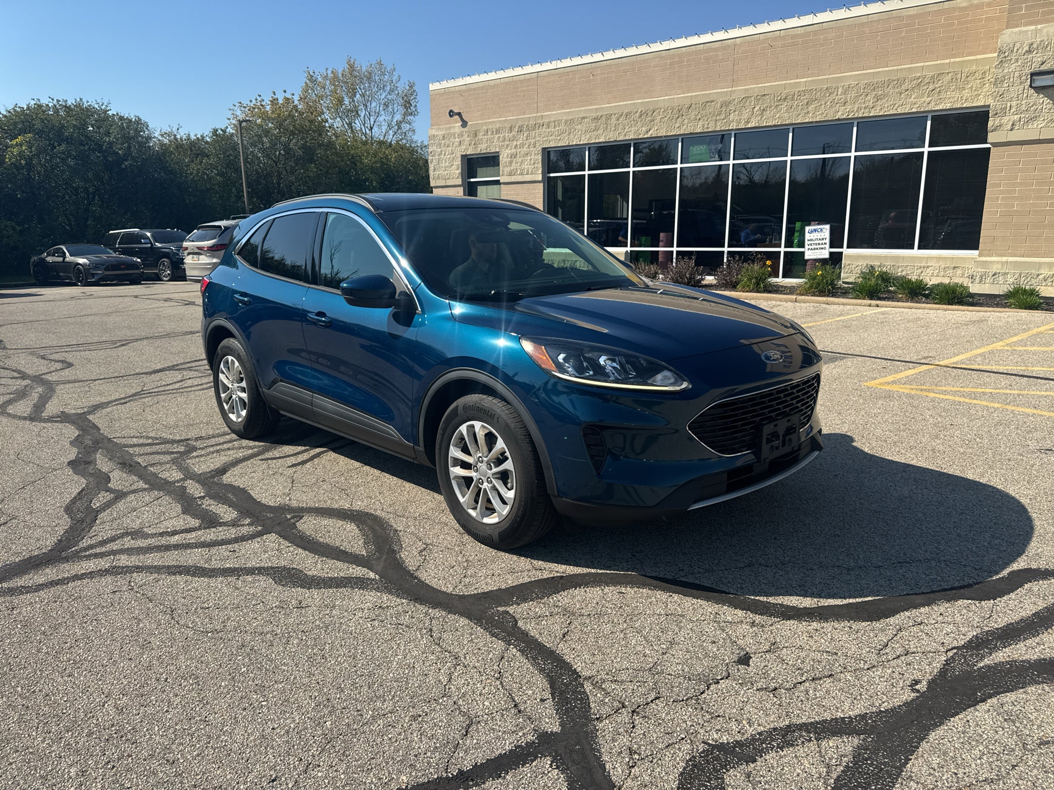 2020 Ford Escape SE