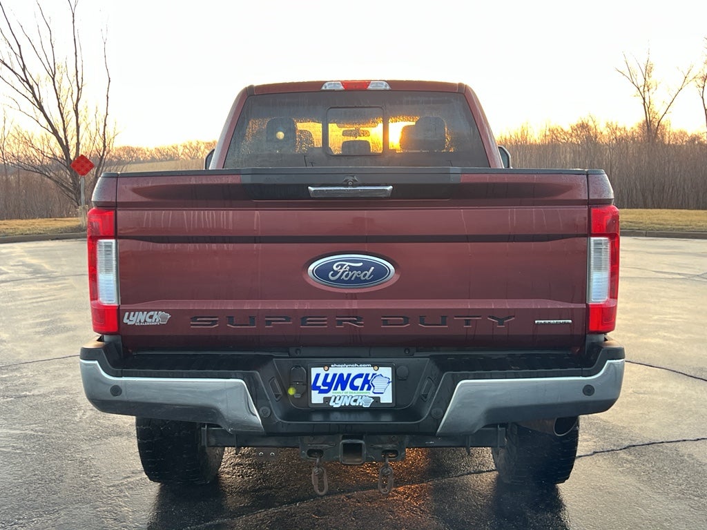 2017 Ford Super Duty F-250 Pickup XLT