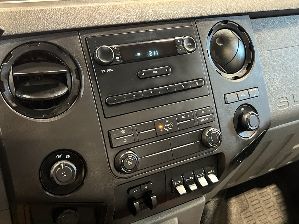 2016 Ford Super Duty F-250 Pickup XL