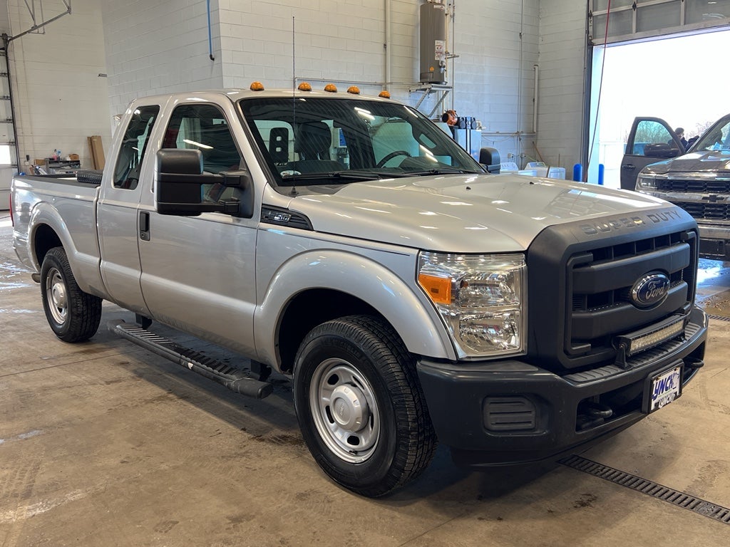2016 Ford Super Duty F-250 Pickup XL
