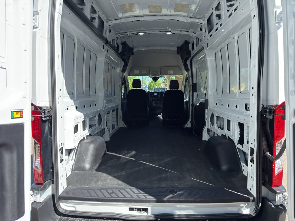 2024 Ford Transit Cargo Van T-250 148" Hi Rf 9070 GVWR RWD