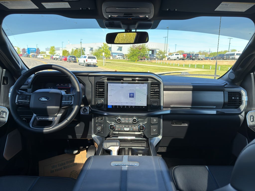 2025 Ford F-150 Platinum