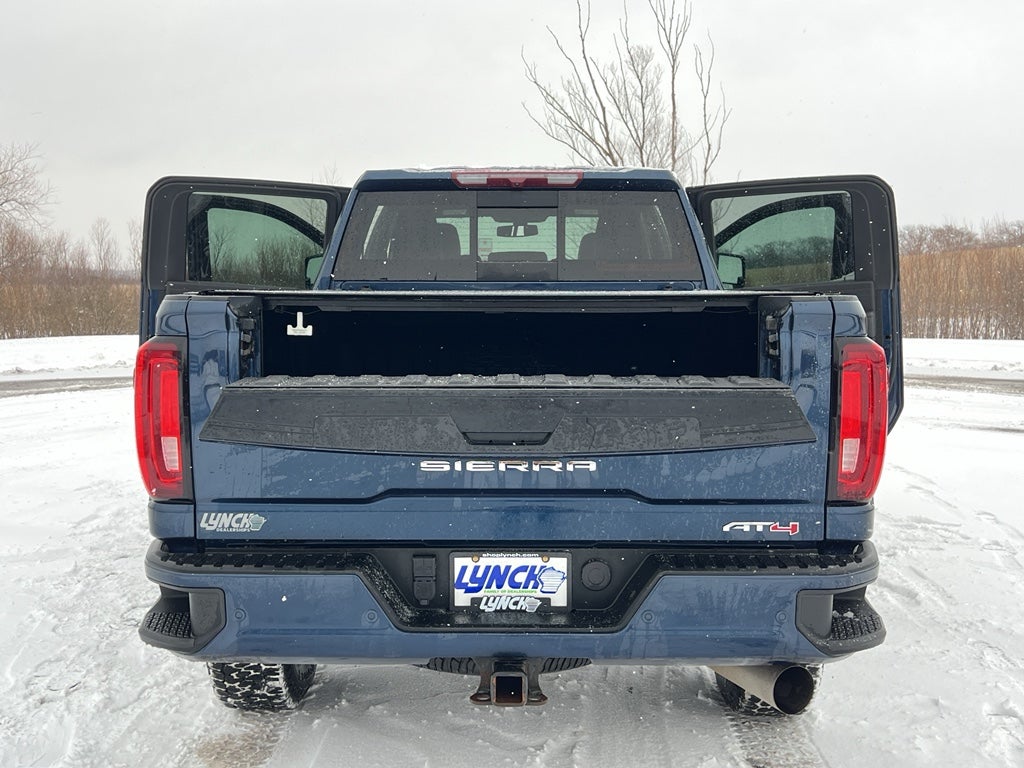 2022 GMC Sierra AT4