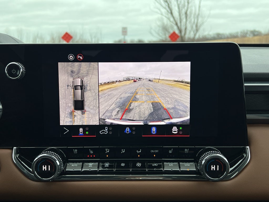 2025 GMC Canyon 4WD AT4