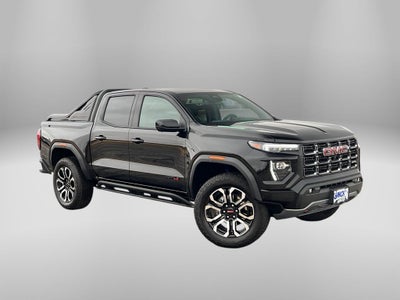 2025 GMC Canyon 4WD AT4