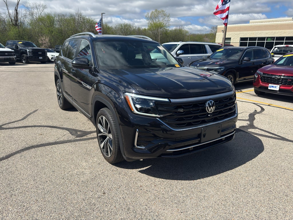 2024 Volkswagen Atlas 2.0T SEL Premium R-Line