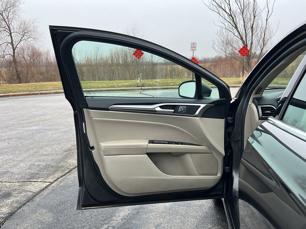 2019 Ford Fusion SEL