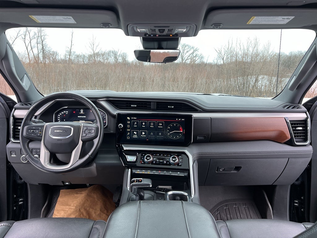 2023 GMC Sierra Denali