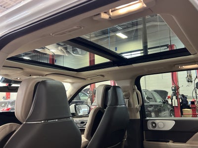 2023 Lincoln Navigator L Reserve