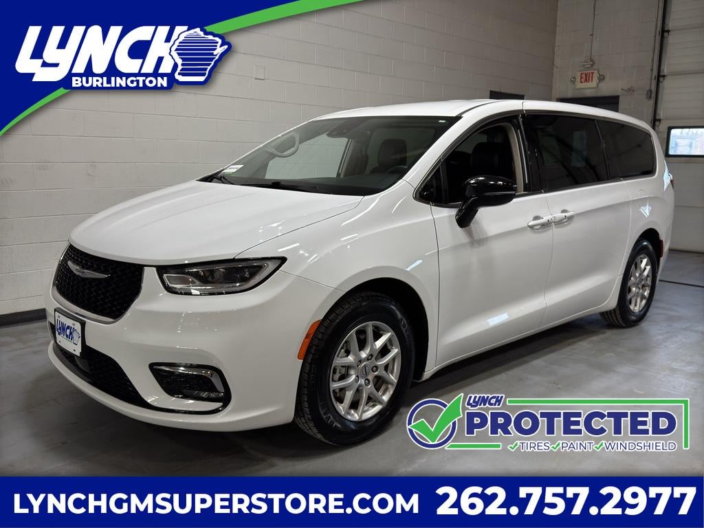 2024 Chrysler Pacifica Touring L's photo