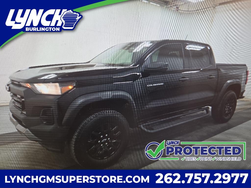2024 Chevrolet Colorado Trail Boss Crew Cab Short Box 4x4's photo