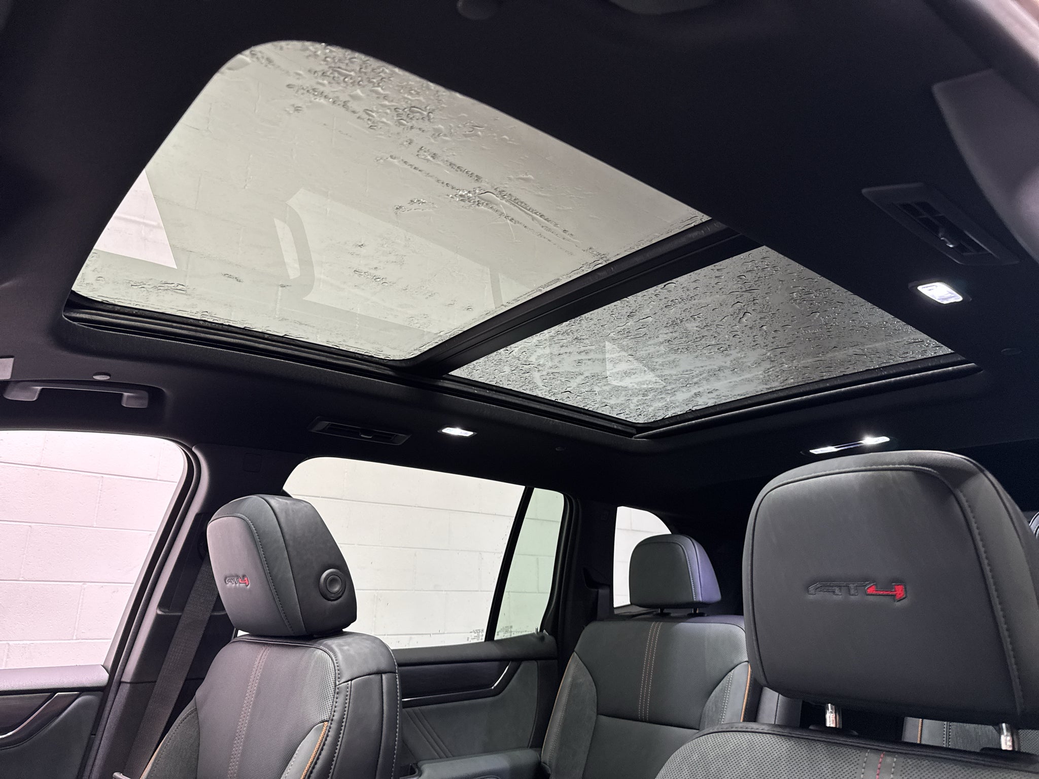 2027 GMC Acadia AT4