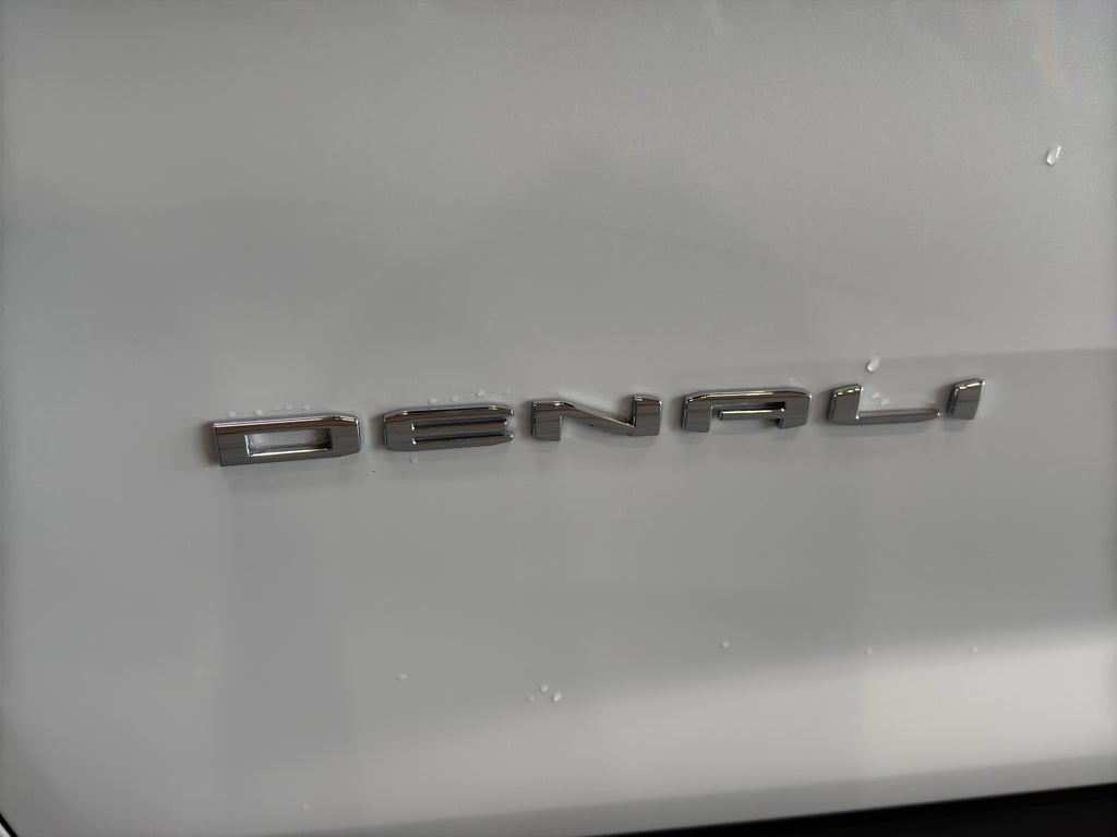 2027 GMC Acadia Denali