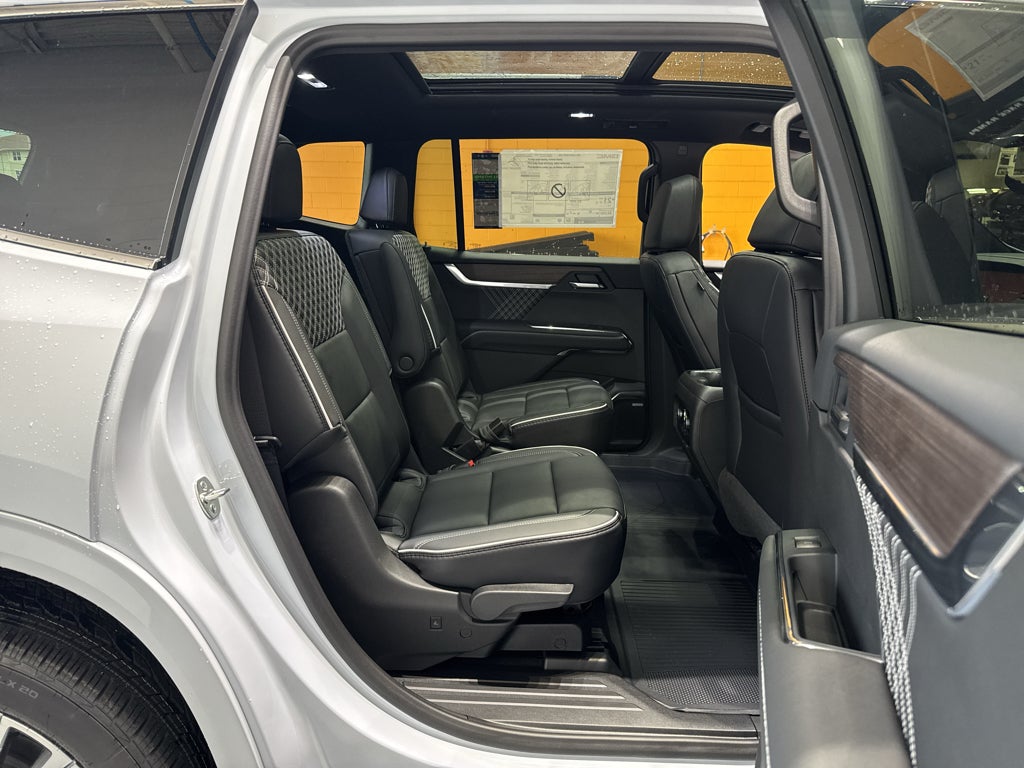 2027 GMC Acadia Denali
