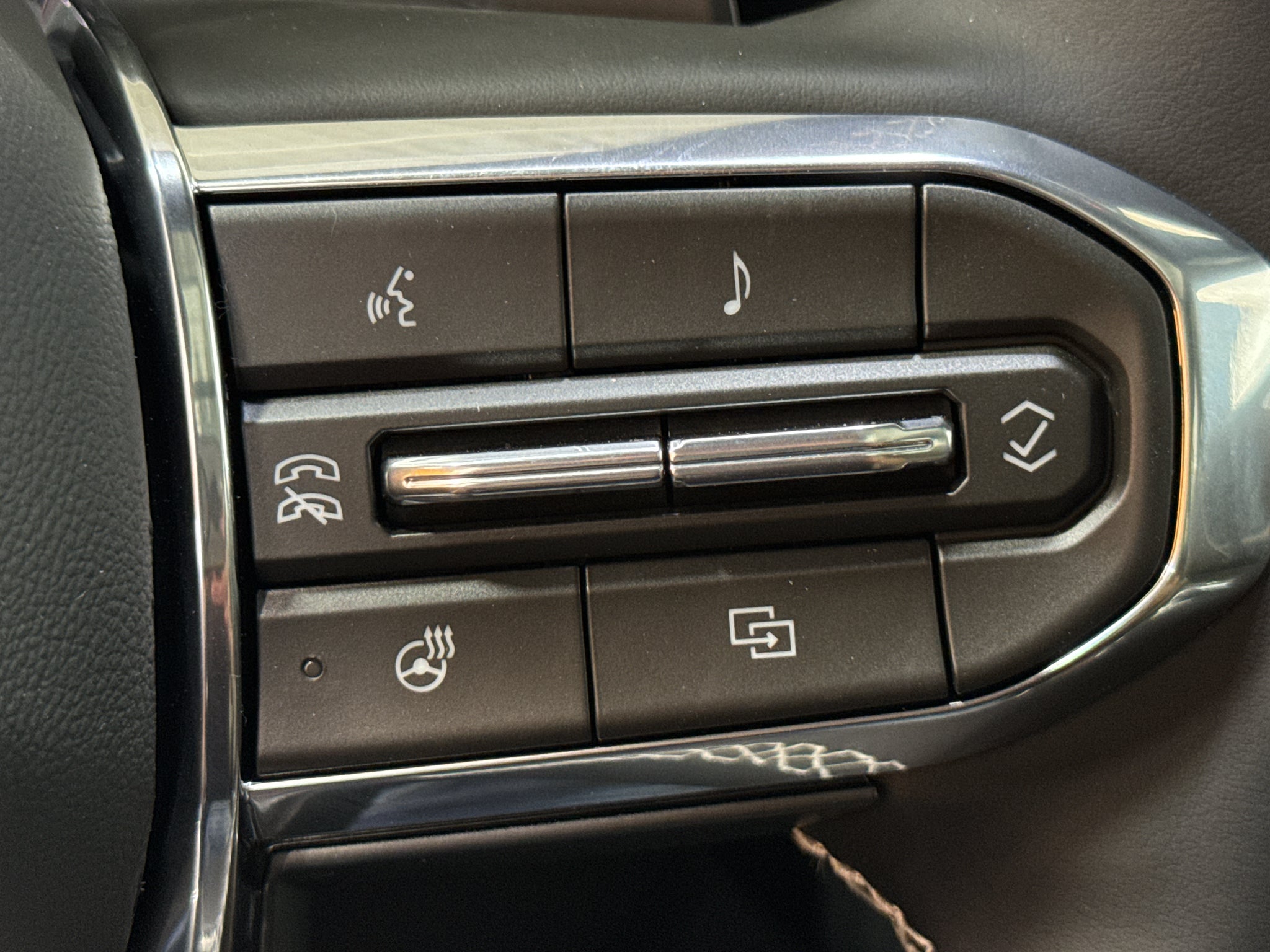2027 GMC Acadia Denali Ultimate - Photo 28