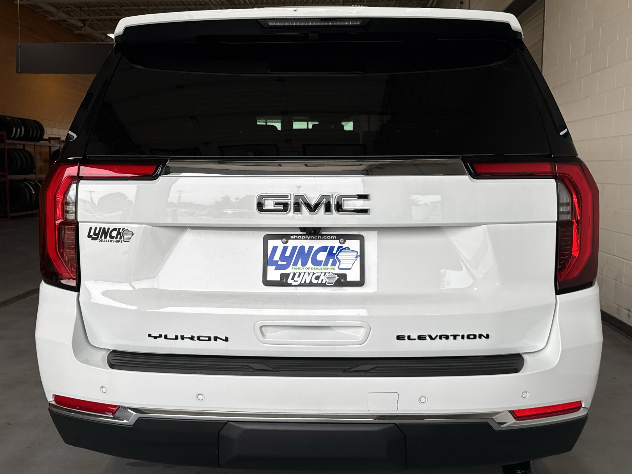 2026 GMC Yukon Elevation