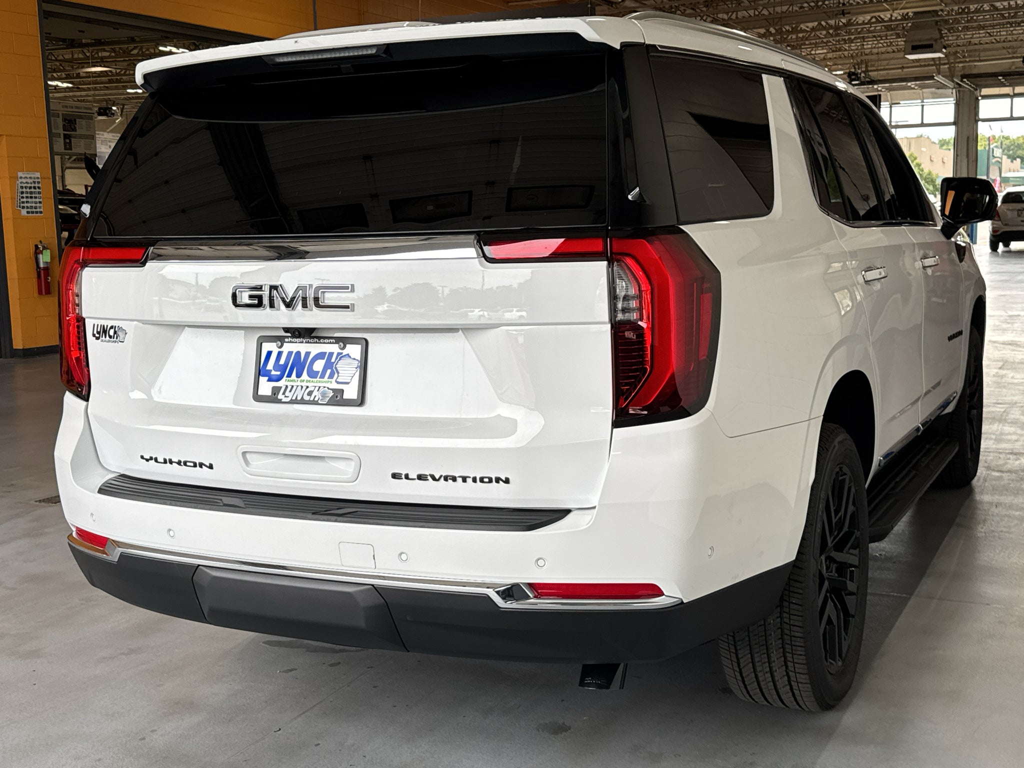 2026 GMC Yukon Elevation