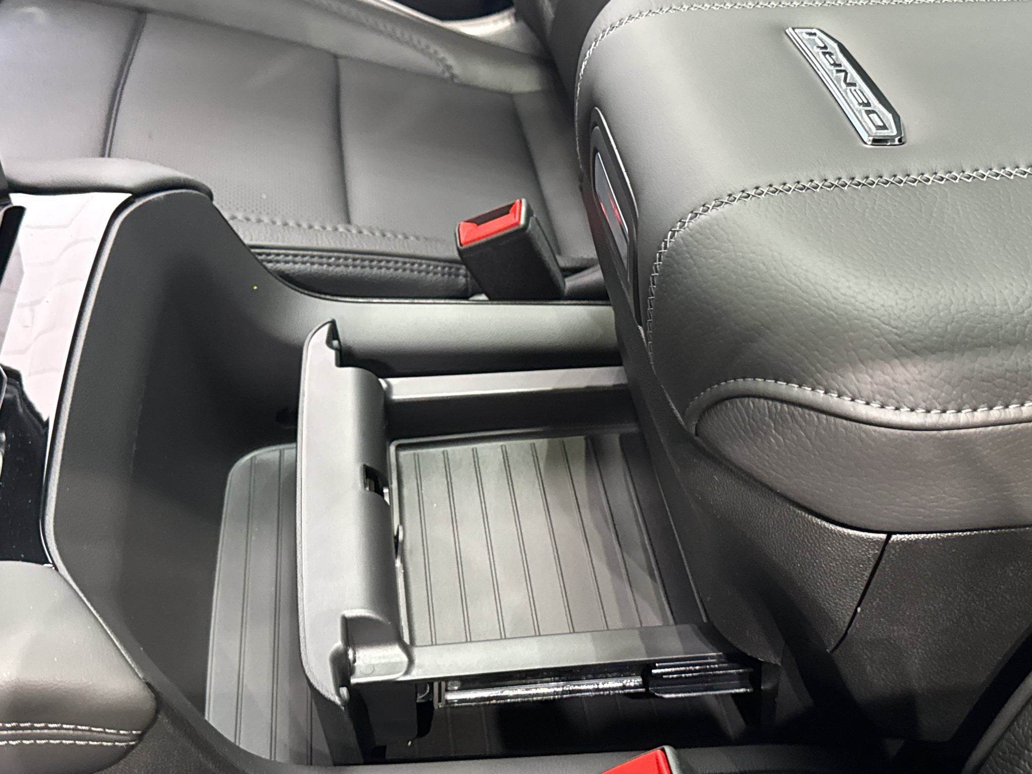 2027 GMC Yukon XL Denali