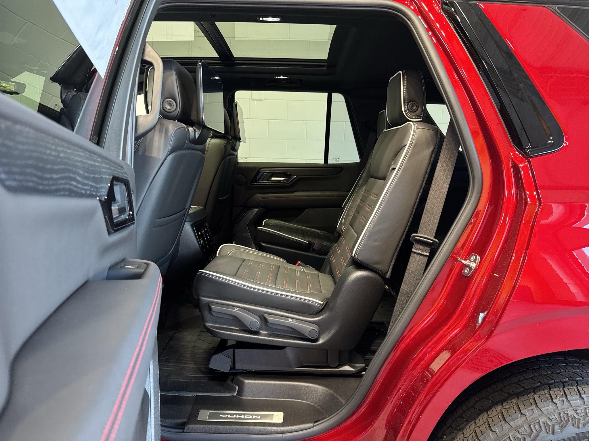 2027 GMC Yukon AT4 Ultimate