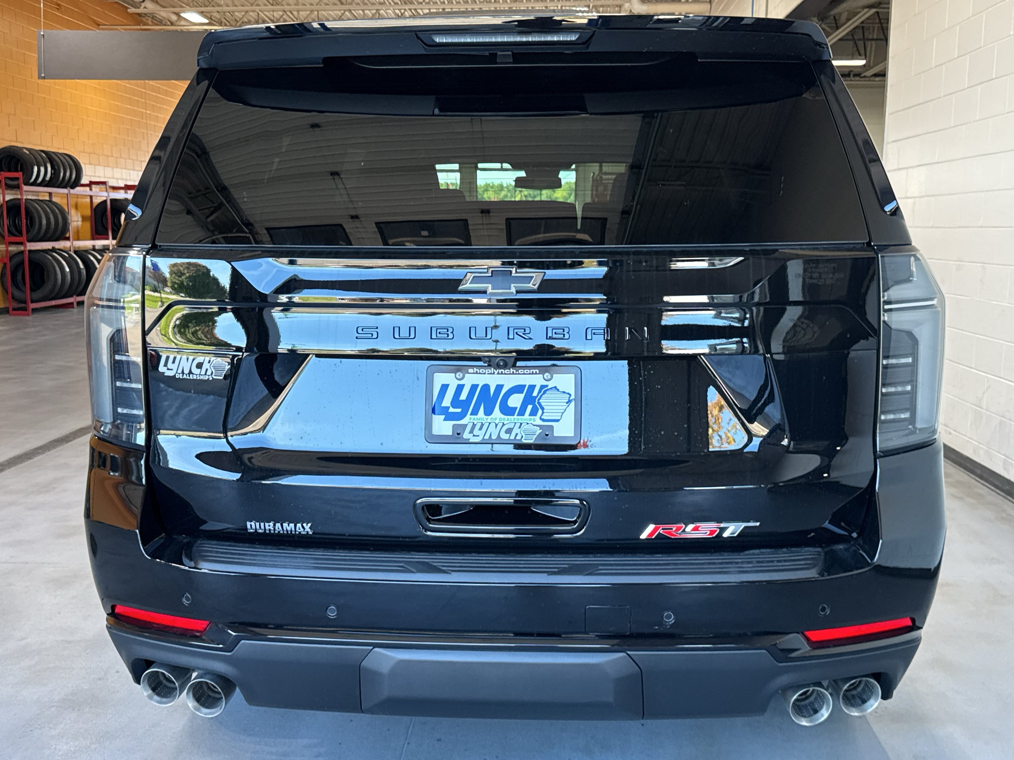 2026 Chevrolet Suburban RST
