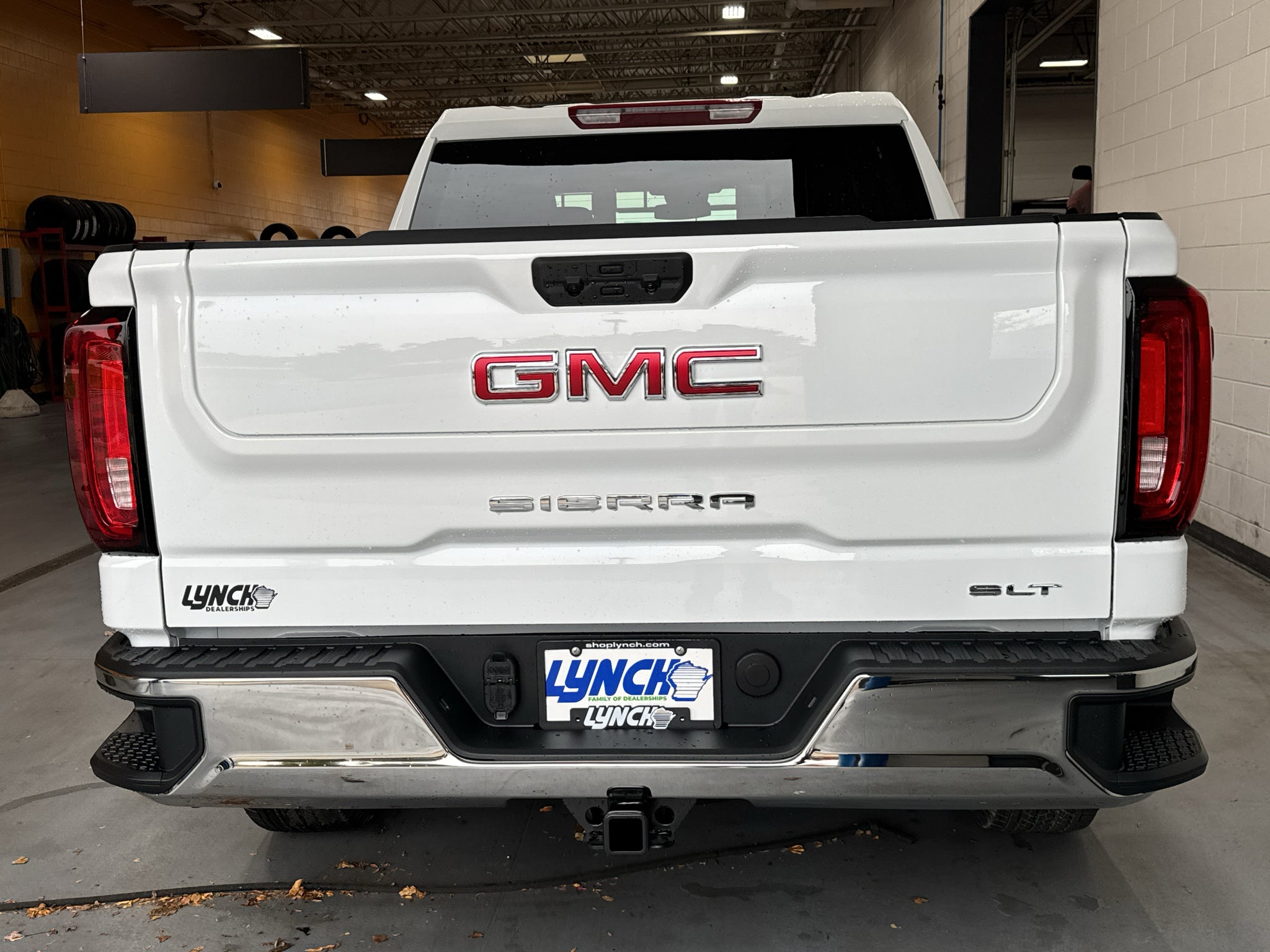 2026 GMC Sierra 1500 SLT
