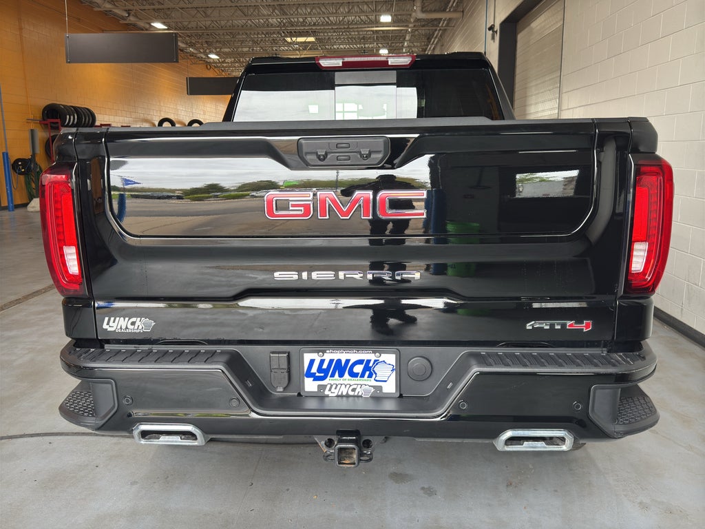 2025 GMC Sierra 1500 AT4