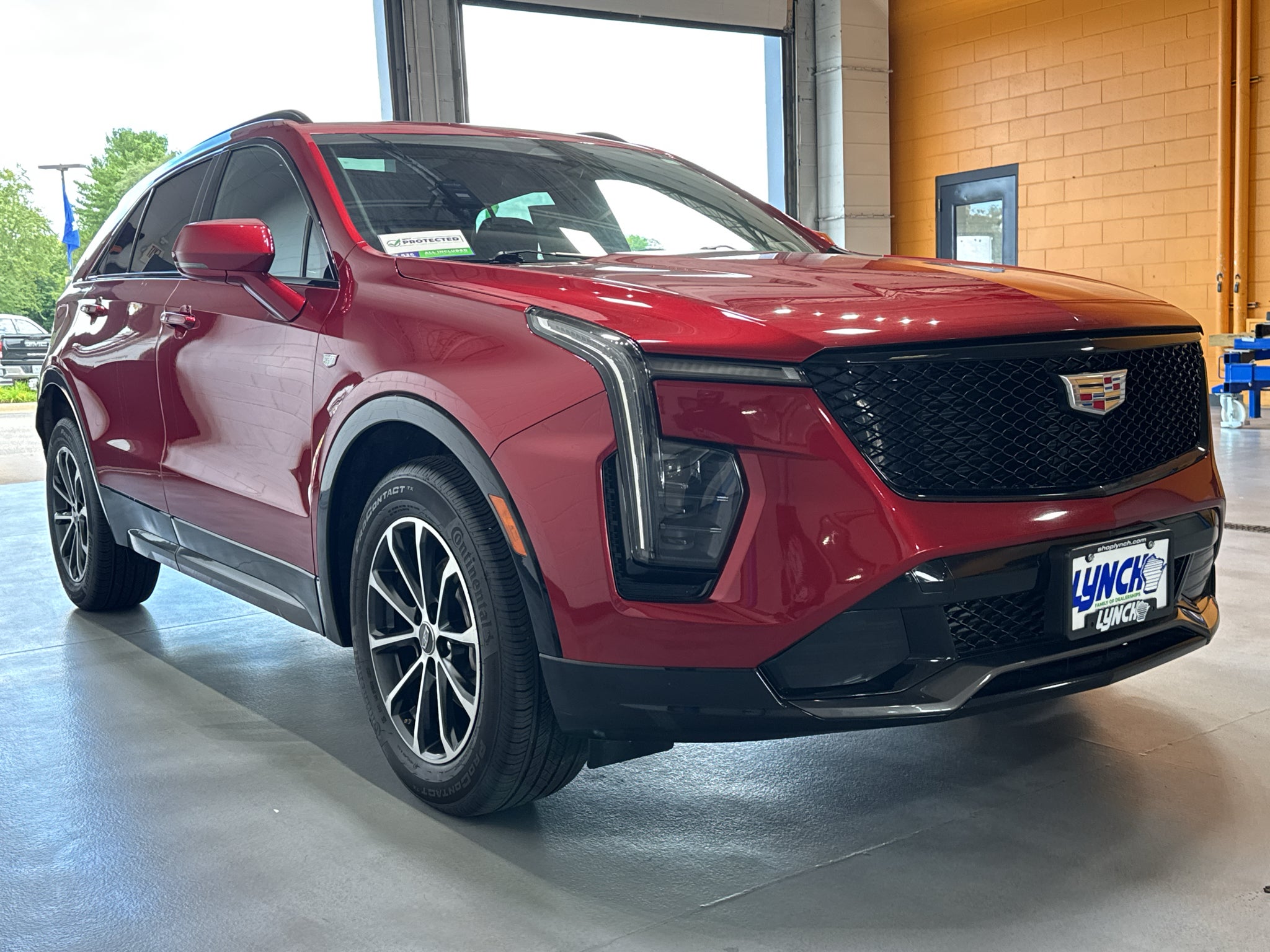 2024 Cadillac XT4 Sport