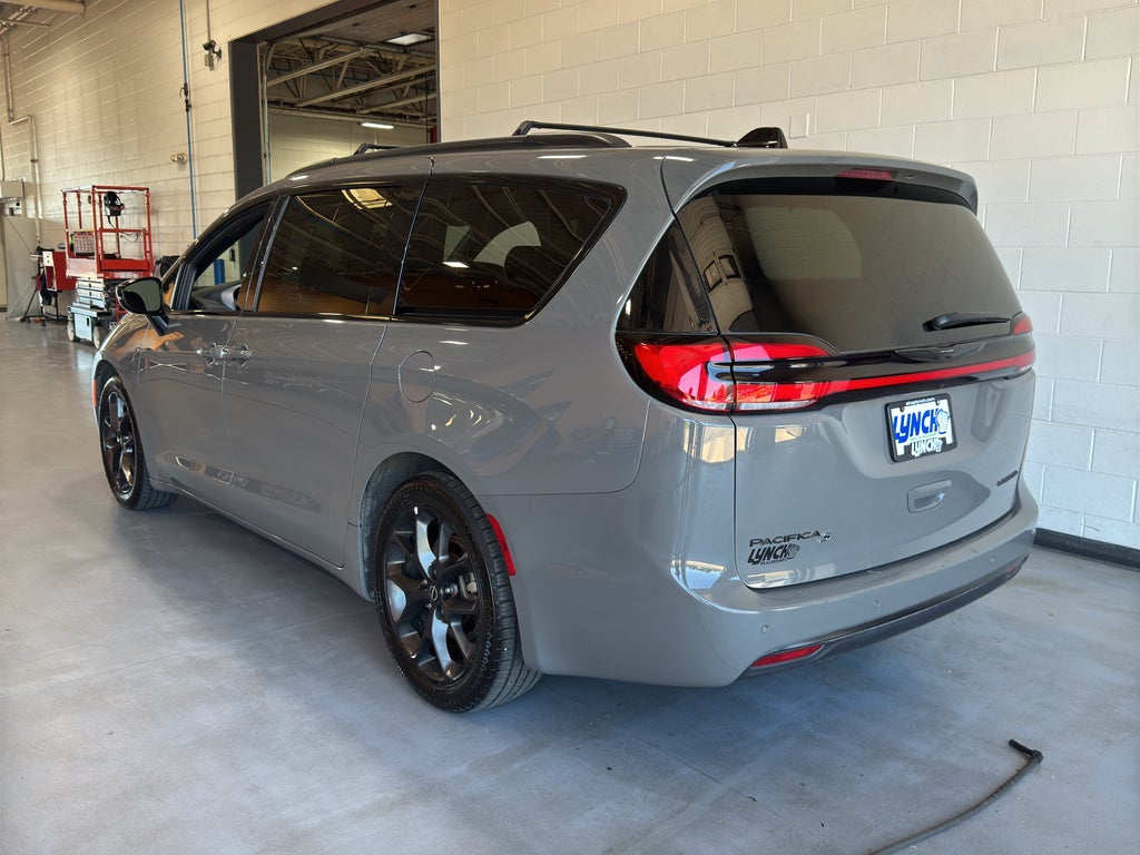 2025 Chrysler Pacifica Limited
