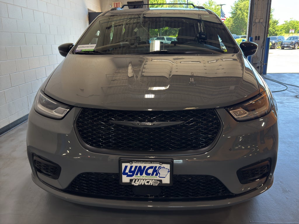 2025 Chrysler Pacifica Limited