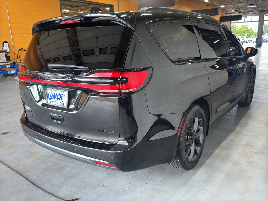 2025 Chrysler Pacifica Limited