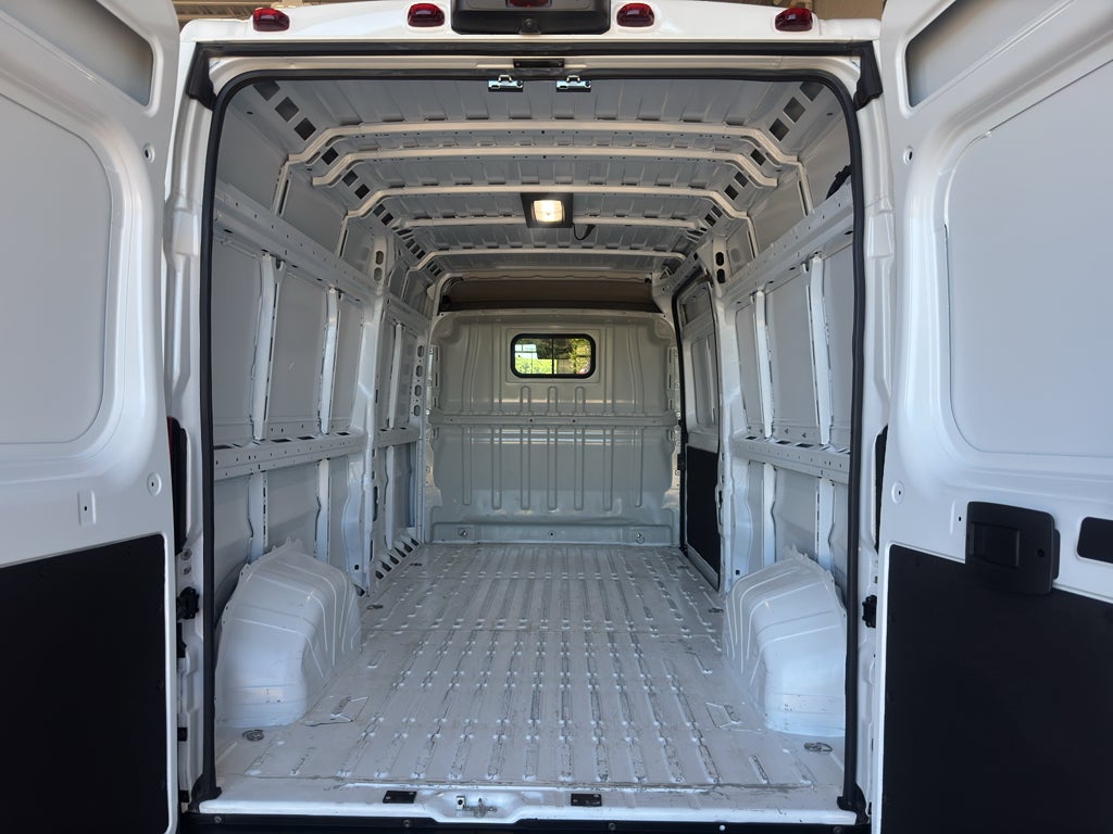 2025 RAM ProMaster Cargo Van Tradesman