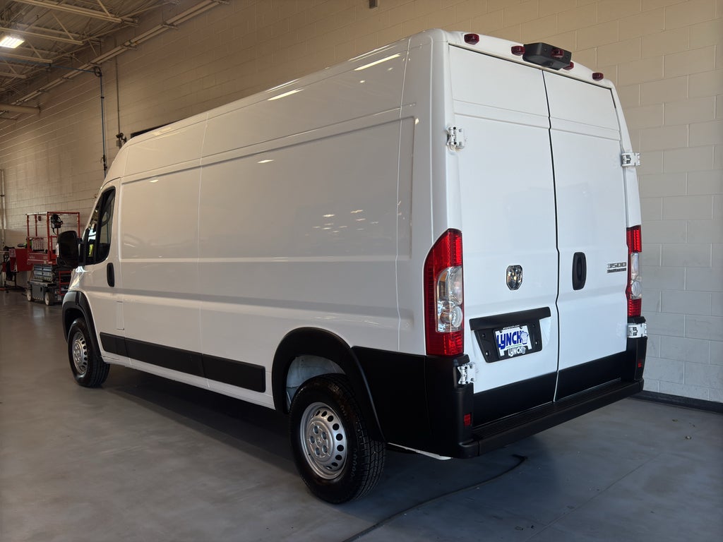 2025 RAM ProMaster Cargo Van Tradesman