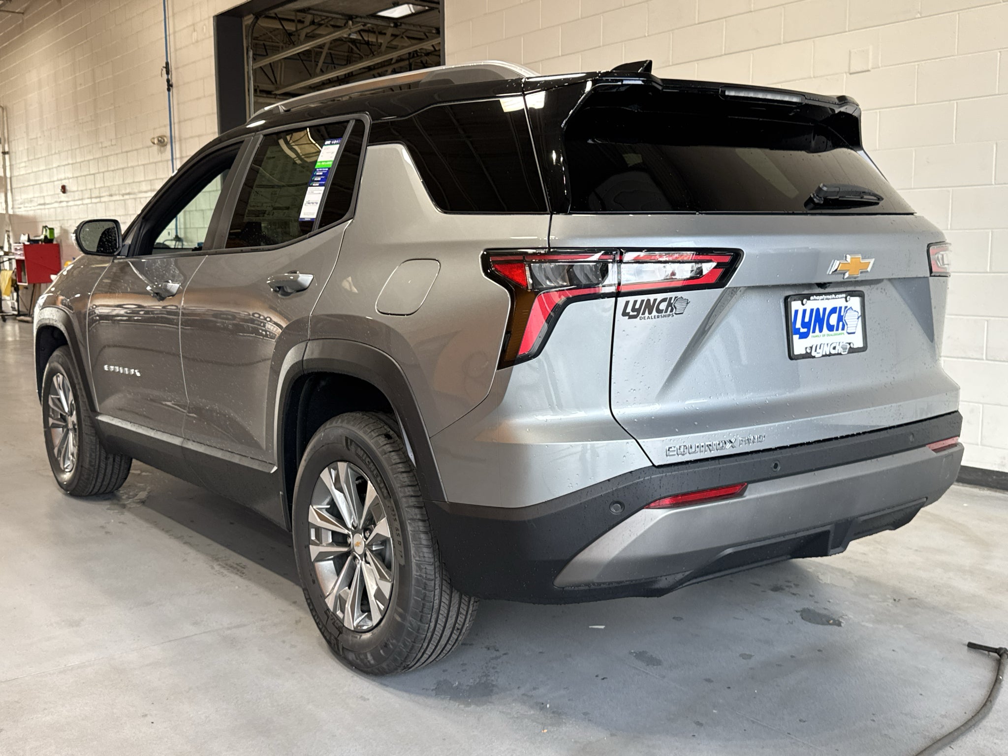 2027 Chevrolet Equinox LT