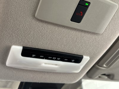 2024 Nissan Versa SR