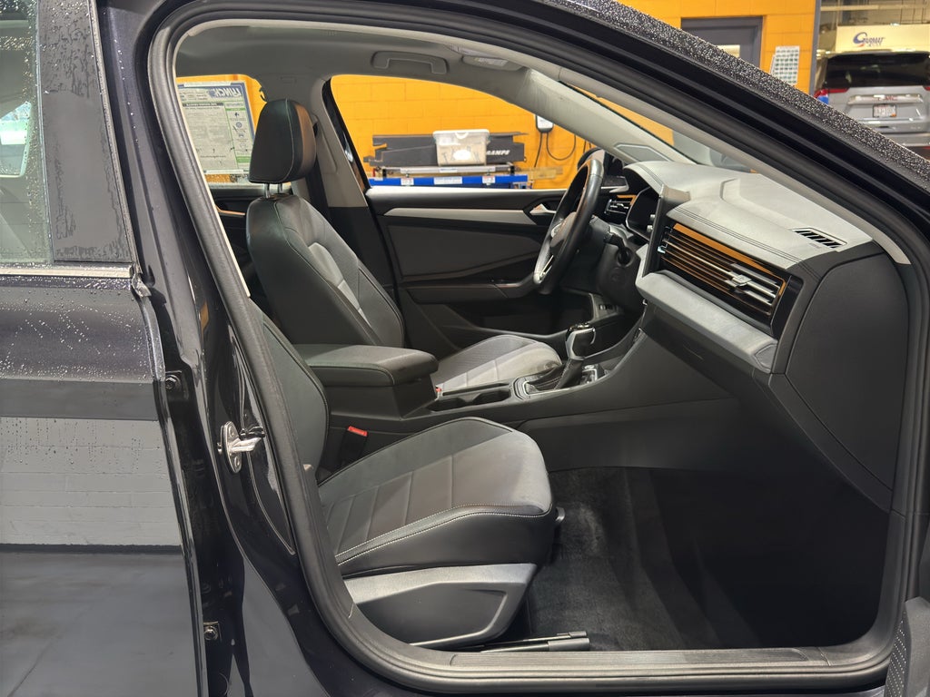 2025 Volkswagen Jetta SE