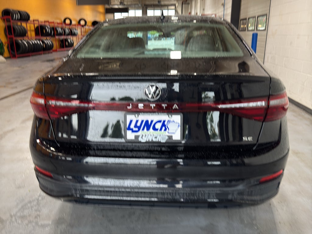 2025 Volkswagen Jetta SE